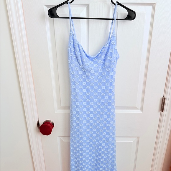 Bardot Adoni Mesh Midi Dress - Picture 5 of 8